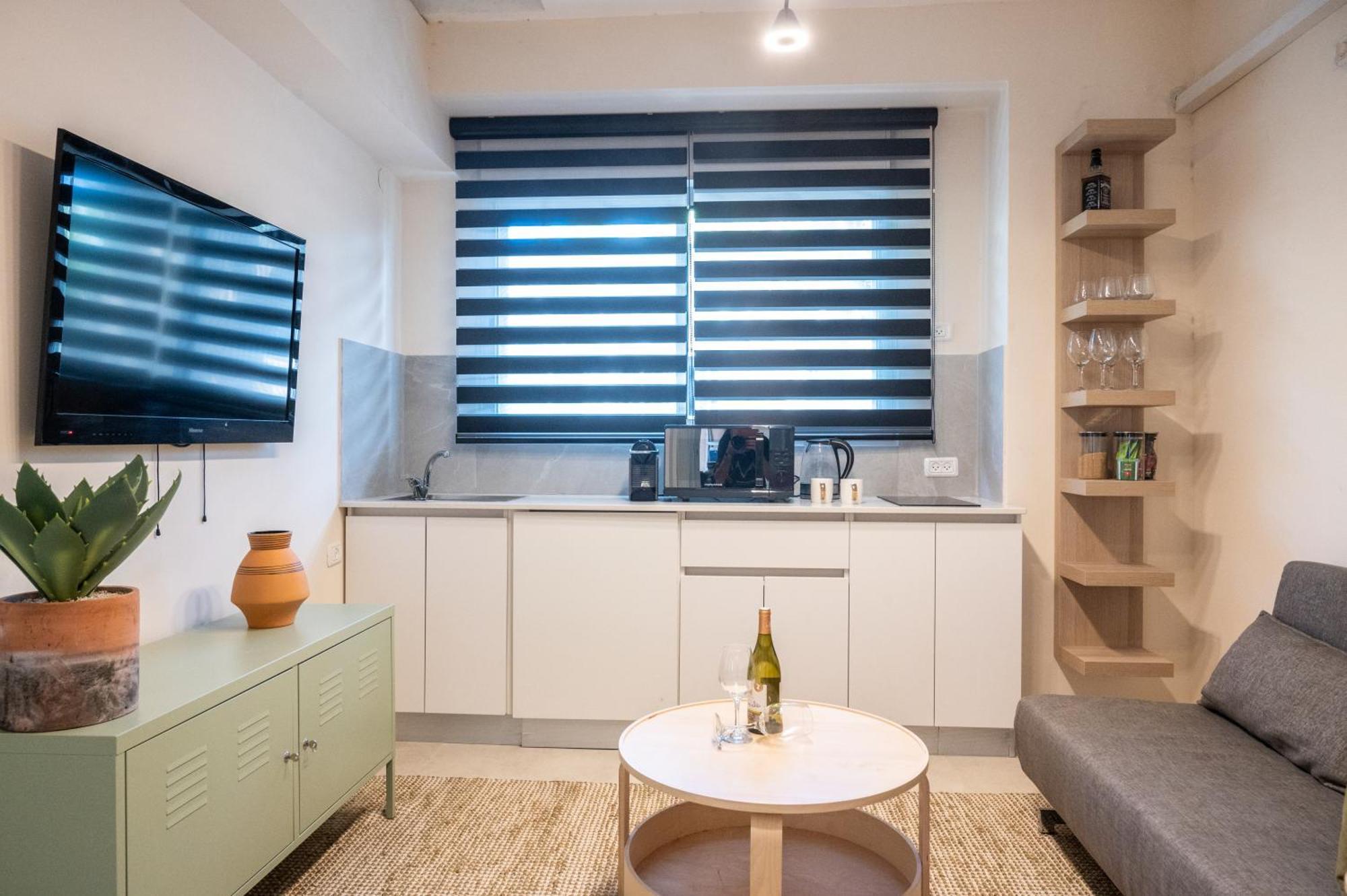 Eshkol Housing Haifa-Disraeli Urban & Business Boutique Apartments Complex Exterior photo